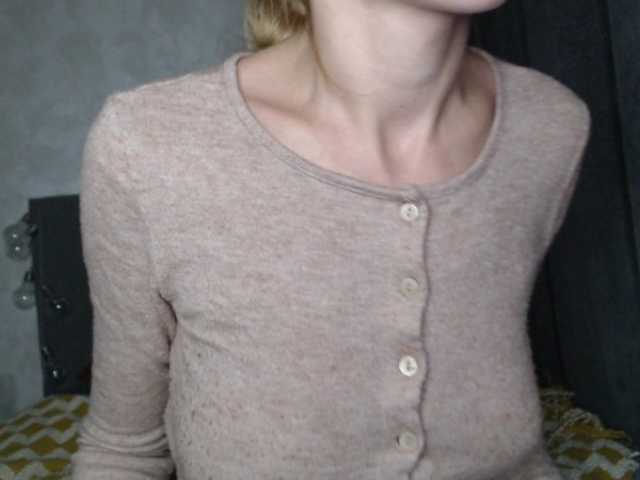 NoraSweet live webcam show