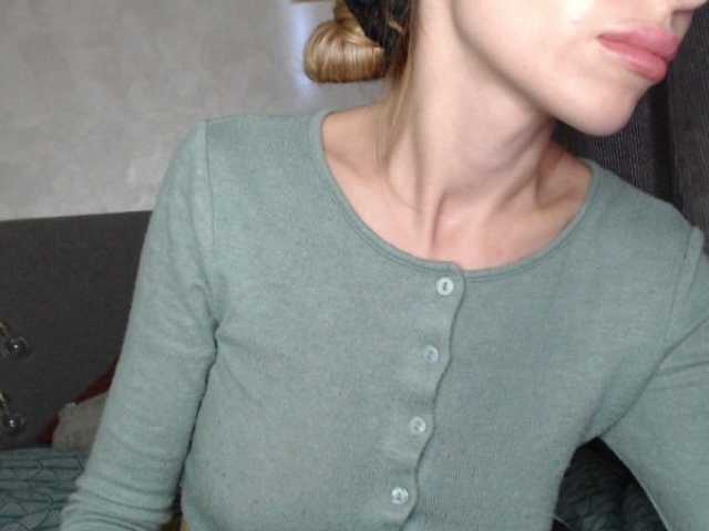 NoraSweet live webcam show
