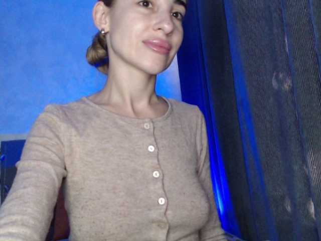 NoraSweet live webcam show