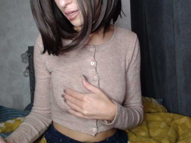 NoraSweet live cam on BongaCams