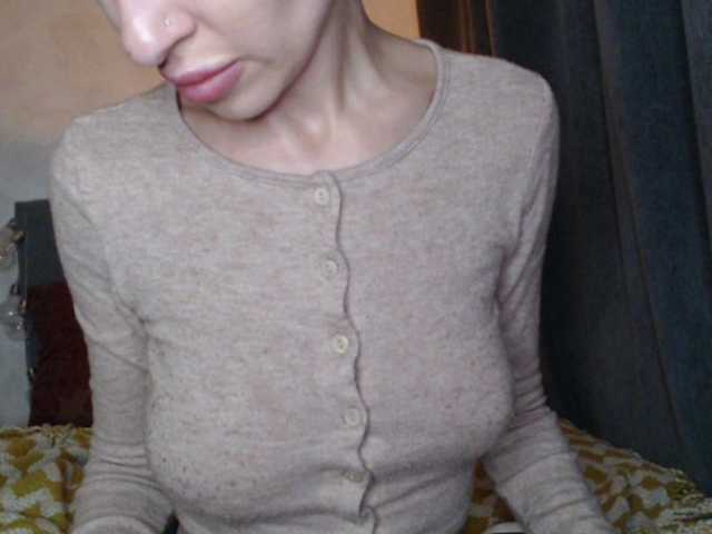 NoraSweet live webcam show