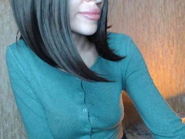 NoraSweet webcam