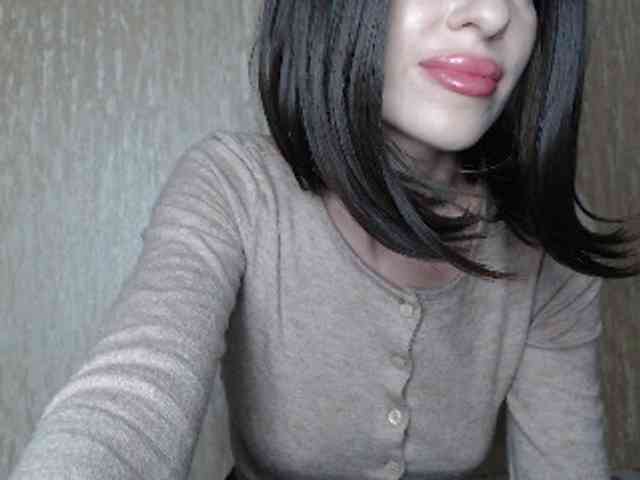 NoraSweet webcam