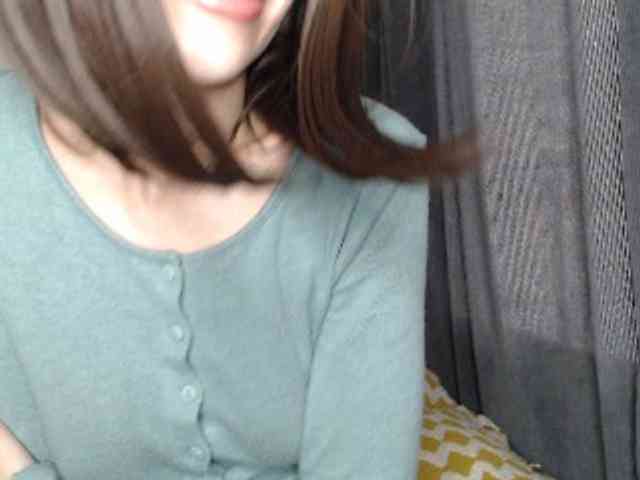 NoraSweet webcam