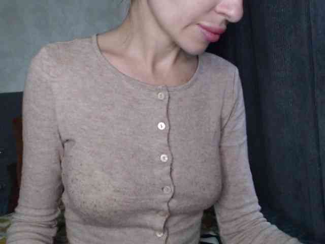NoraSweet webcam