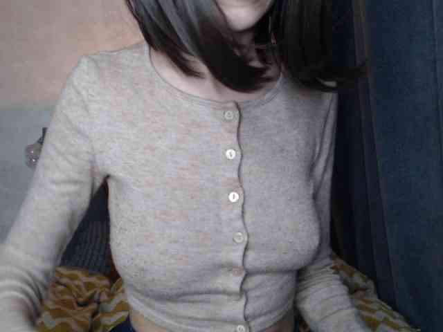 NoraSweet webcam