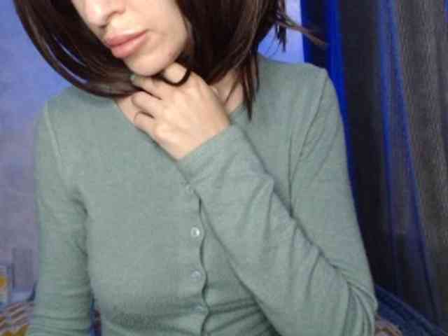 NoraSweet webcam