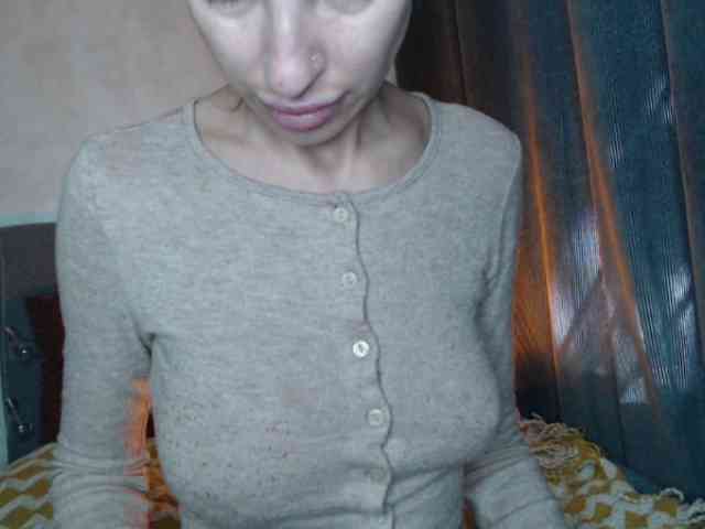 NoraSweet webcam