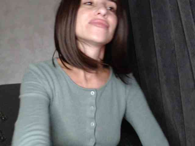 NoraSweet webcam