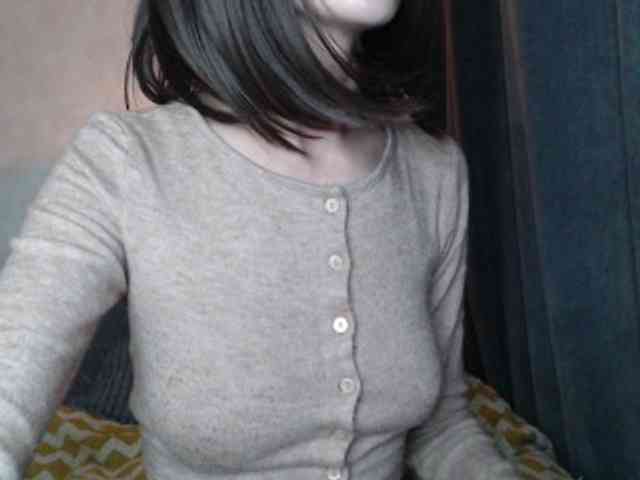 NoraSweet webcam
