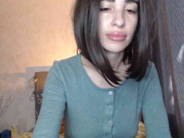 NoraSweet webcam