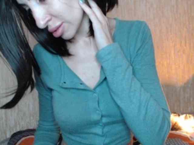NoraSweet webcam