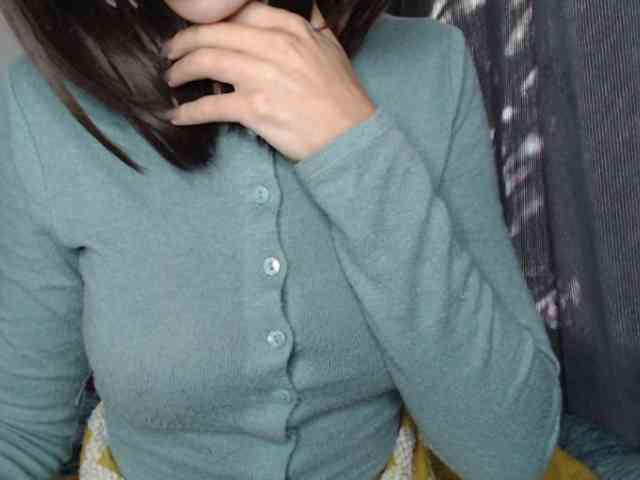 NoraSweet webcam