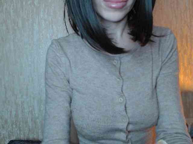 NoraSweet webcam