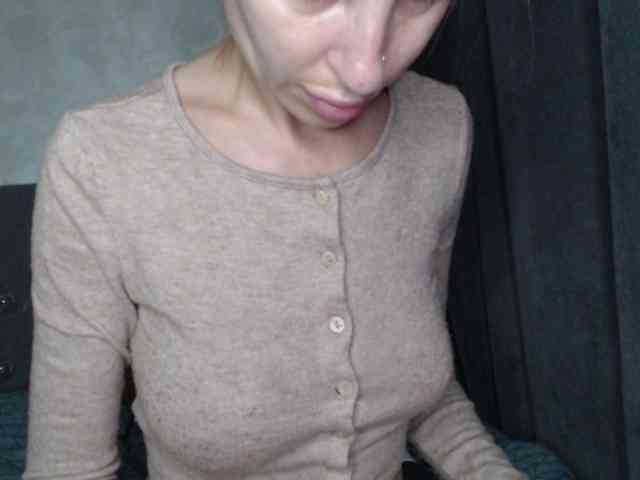 NoraSweet webcam