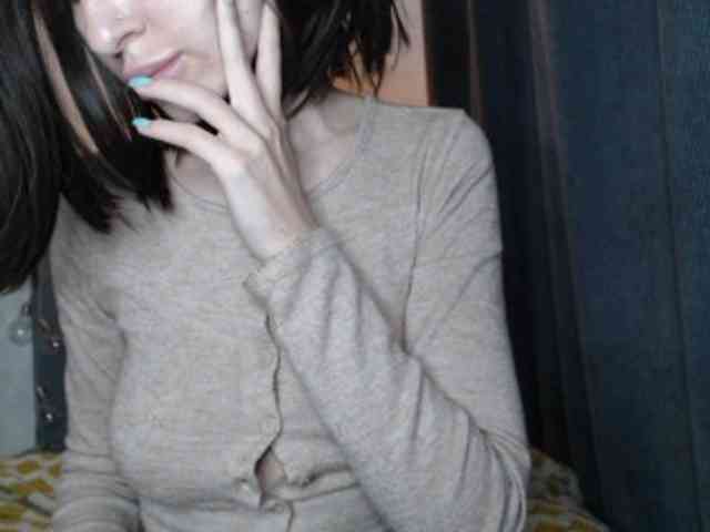 NoraSweet webcam