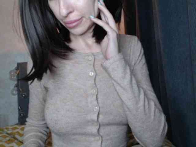 NoraSweet webcam