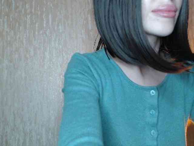 NoraSweet webcam