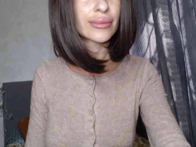 NoraSweet webcam