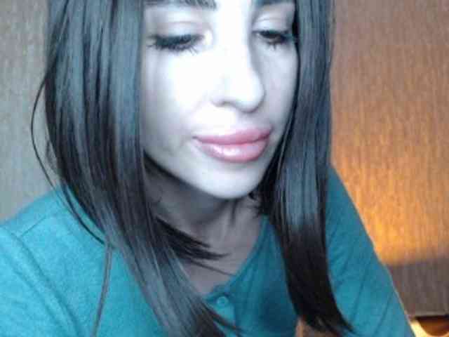 NoraSweet webcam