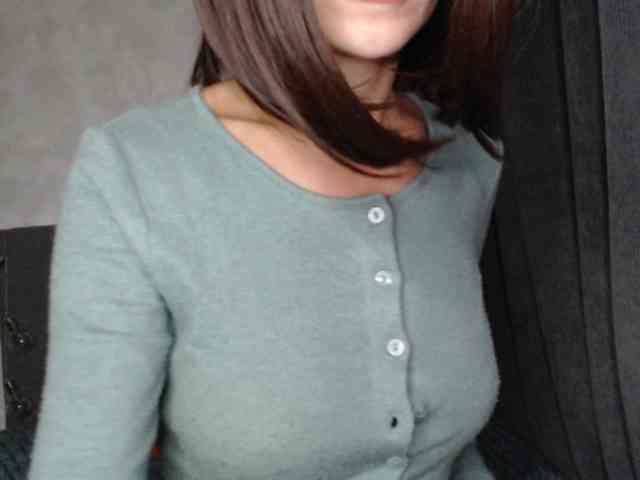 NoraSweet webcam