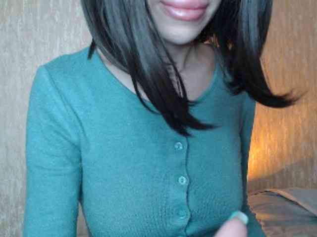 NoraSweet webcam