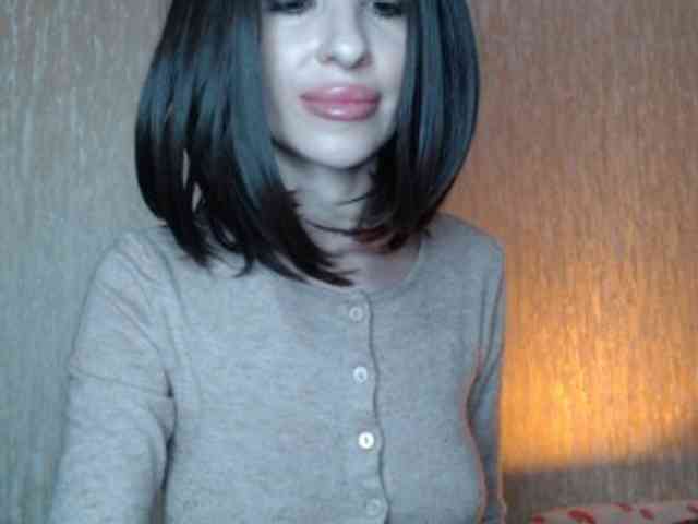 NoraSweet webcam