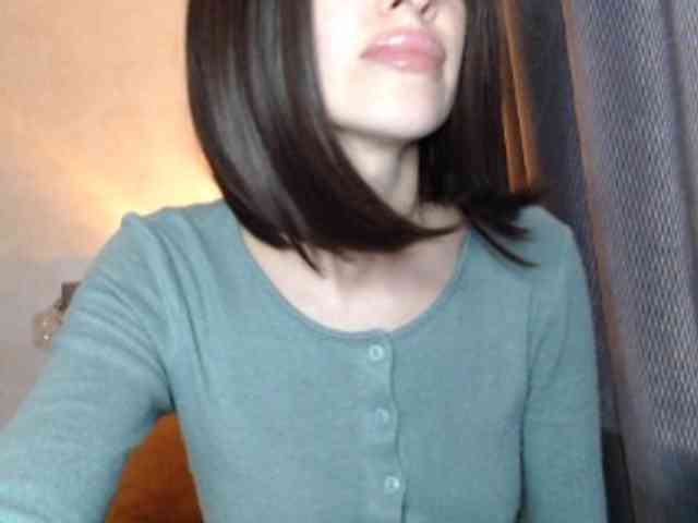 NoraSweet webcam