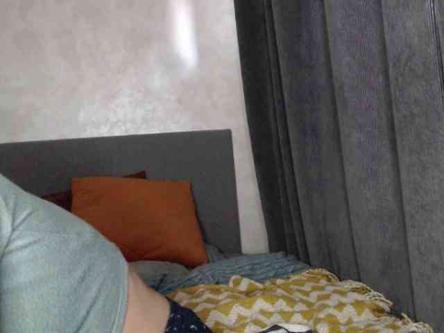 NoraSweet webcam