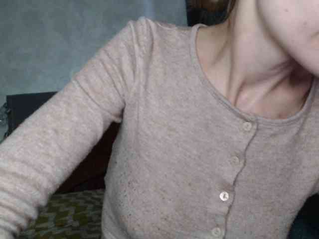NoraSweet webcam