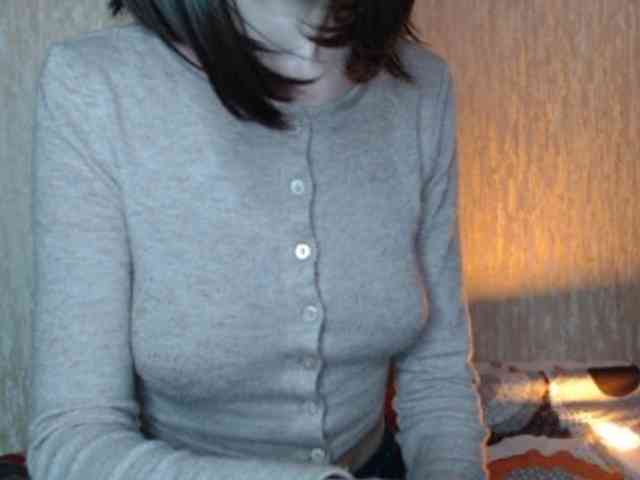 NoraSweet webcam