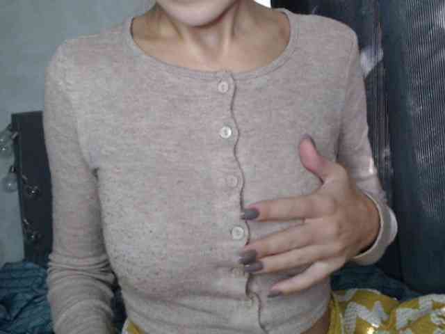 NoraSweet - Girl 