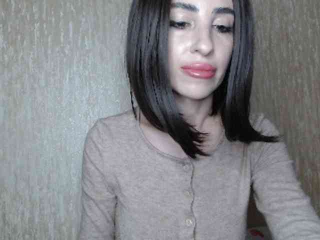 NoraSweet webcam