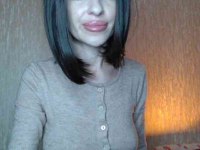 NoraSweet webcam