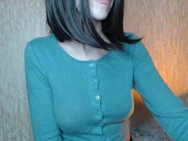 NoraSweet webcam