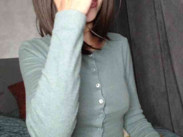 NoraSweet webcam