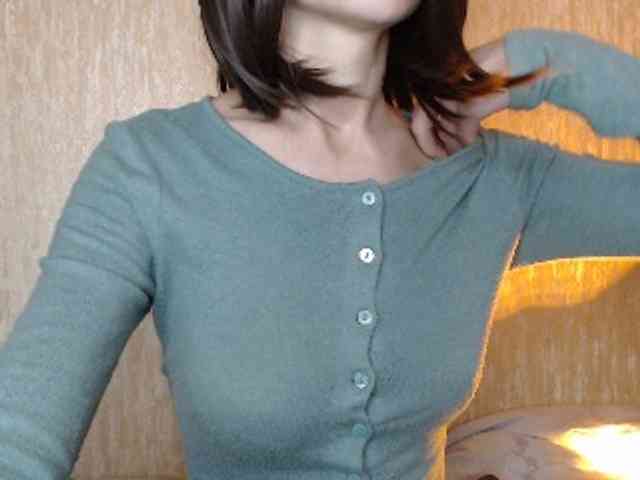 NoraSweet webcam