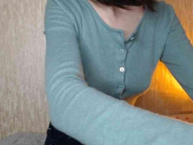 NoraSweet webcam