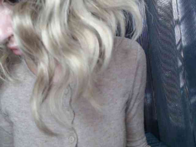 NoraSweet webcam