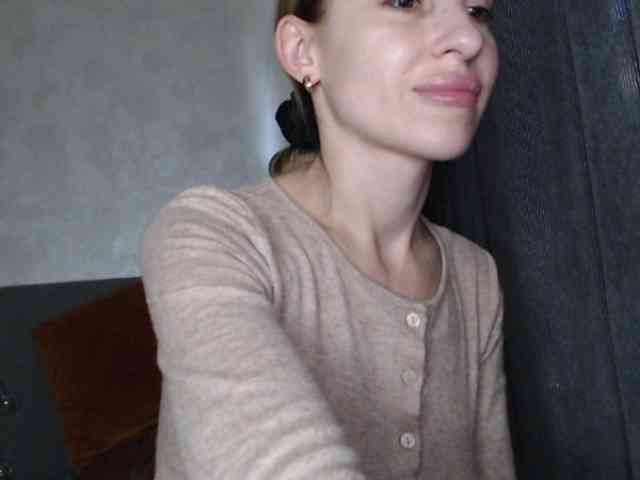 NoraSweet webcam
