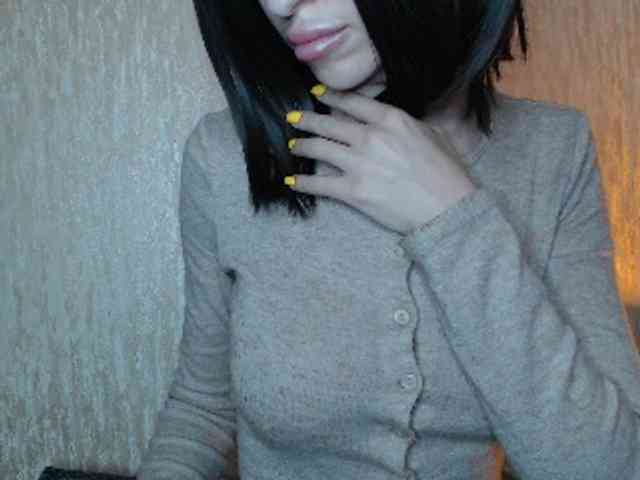 NoraSweet webcam