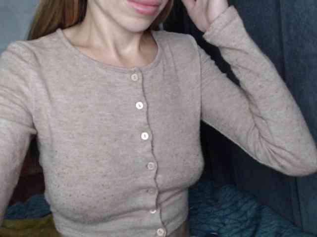 NoraSweet webcam