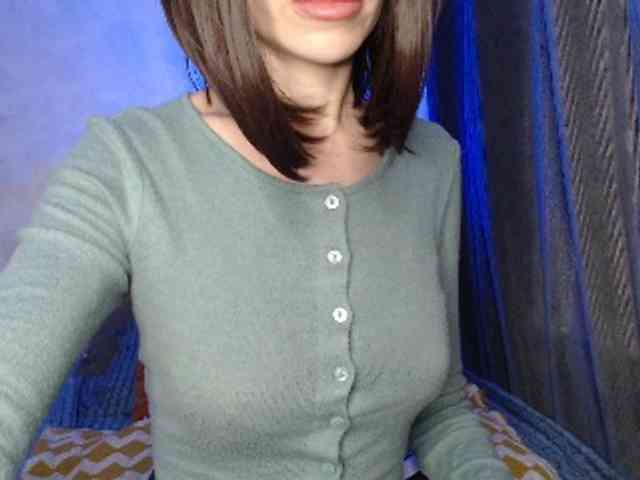 NoraSweet webcam