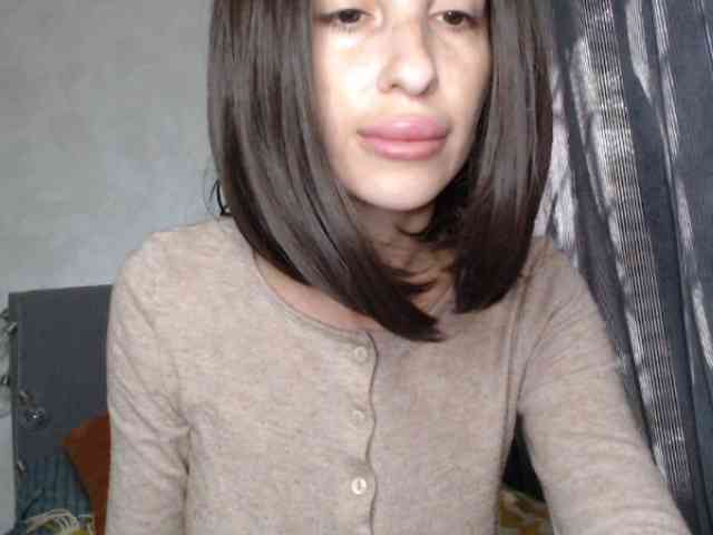 NoraSweet webcam