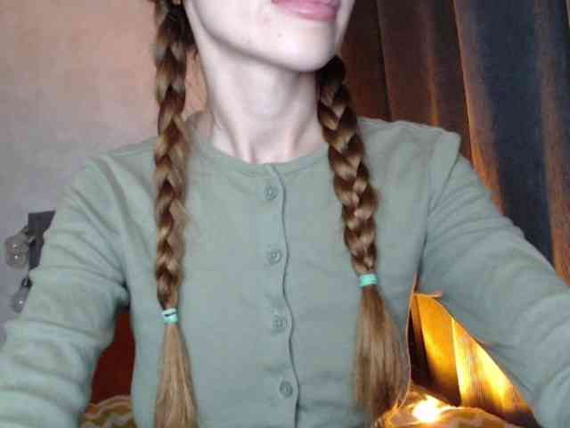 NoraSweet webcam