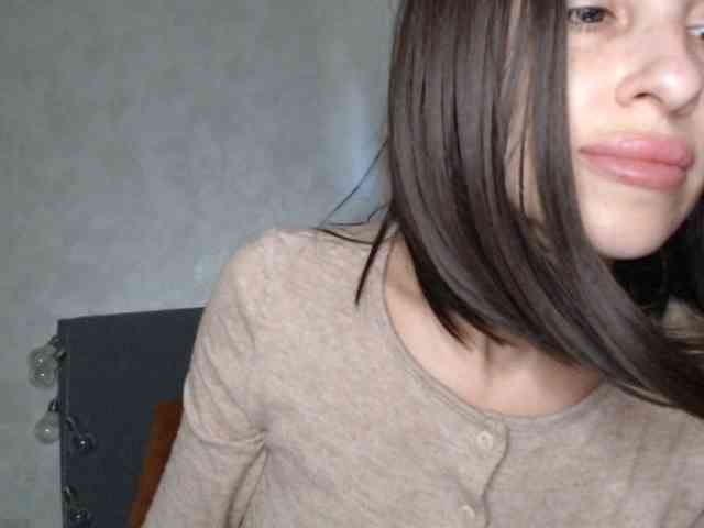 NoraSweet webcam