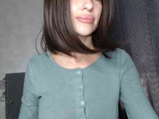 NoraSweet webcam