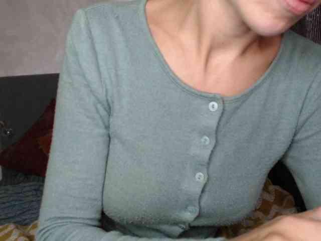 NoraSweet webcam