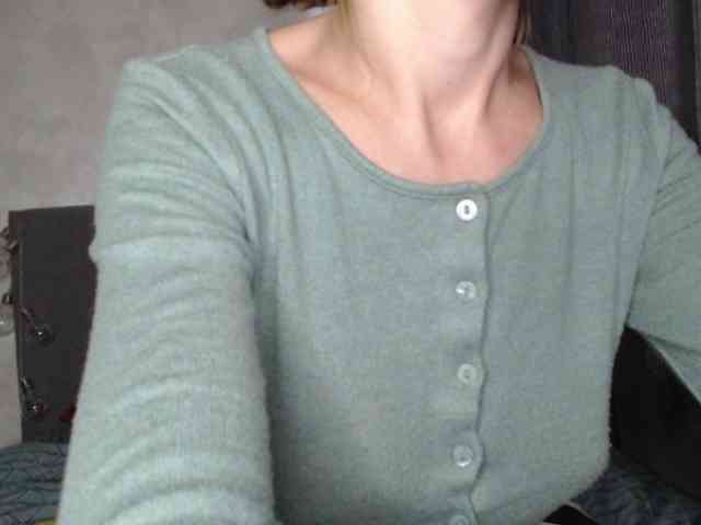 NoraSweet webcam
