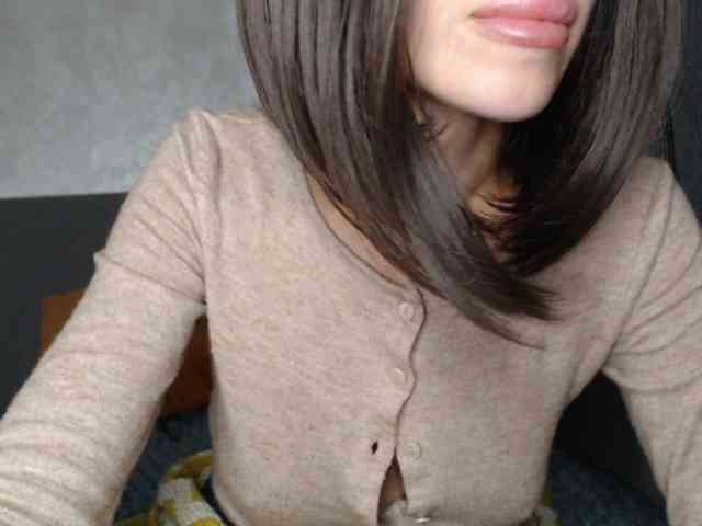 NoraSweet webcam